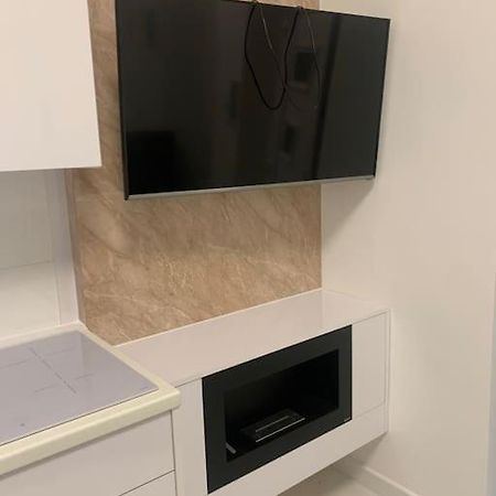 Colton West Deluxe Apartment 부다페스트 외부 사진